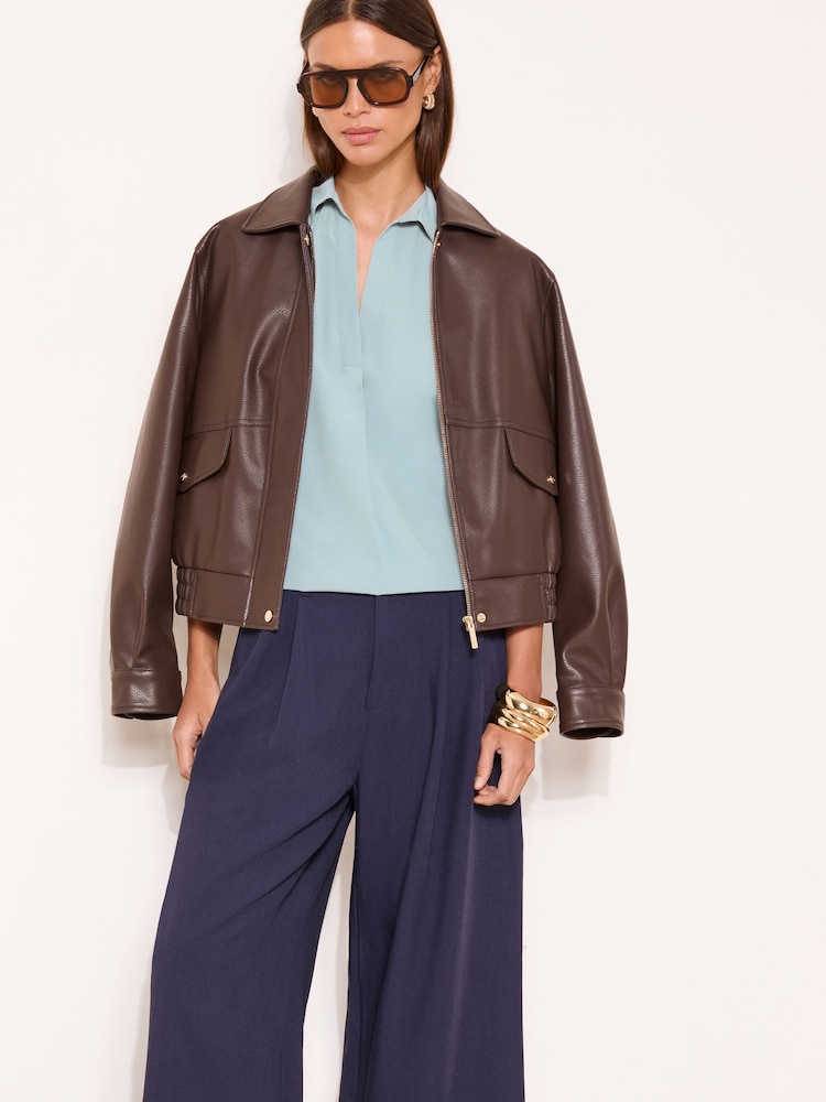 Lipsy Duck Egg Blue V-Neck 3/4 Sleeve Collared Blouse - Image 2 of 4