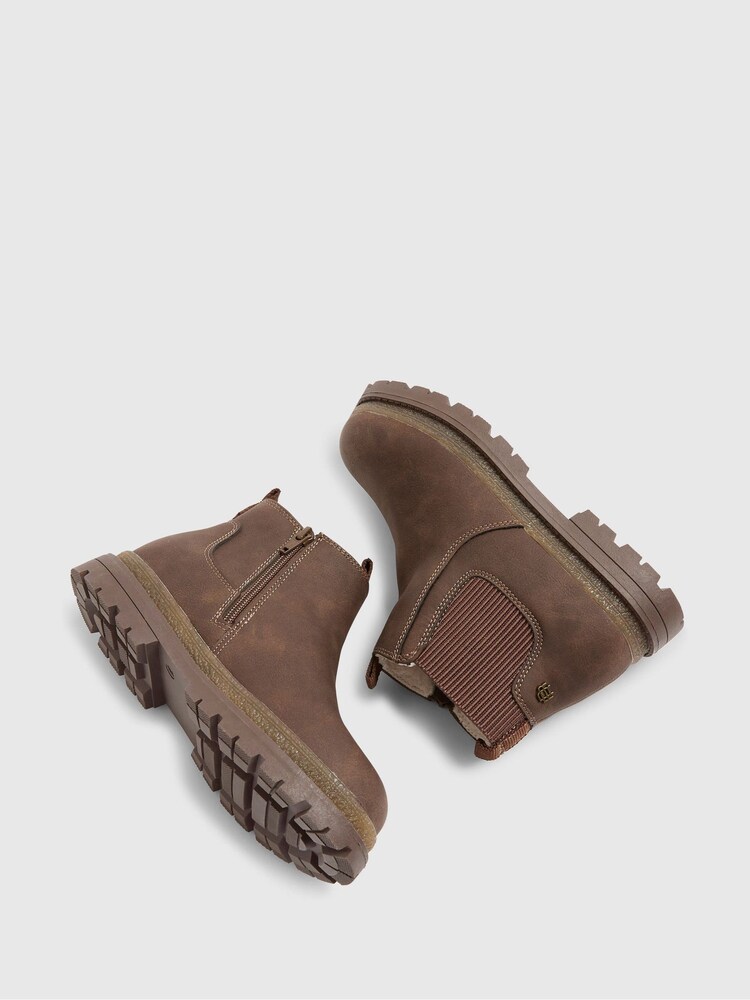 River Island Brown Boys Borg Lined Chelsea Boots - Image 5 of 5 River Island Brown Boys Borg Lined Chelsea Boots - Image 5 of 5