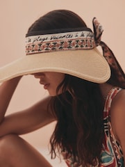 Natural/Marrakesh Print - Visierhut mit Raffia-Schal-Detail - Bild 3 von 7