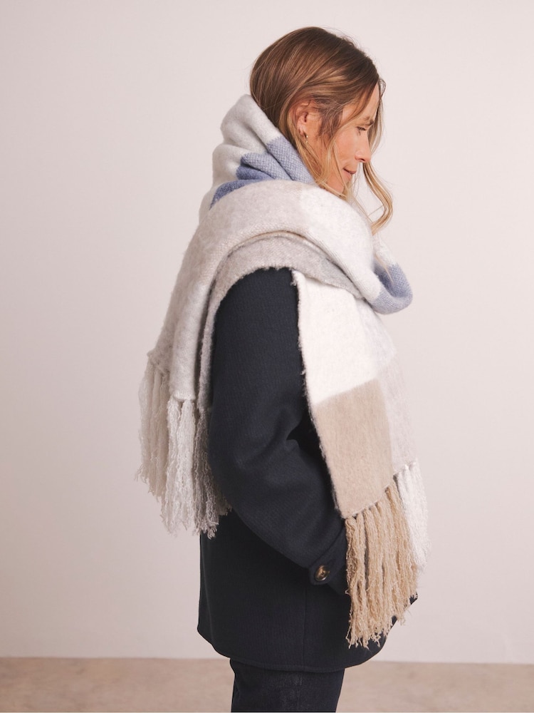 Anthology By JD Williams Check Premium Blanket Scarf - صورة 2 من 4 Anthology By JD Williams Check Premium Blanket Scarf - صورة 2 من 4