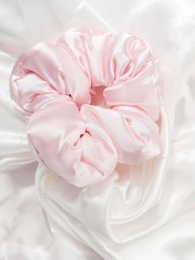 Brush Works Satin Dreams Pillowcase & Scrunchie Duo (Worth £14) - Image 4 of 4