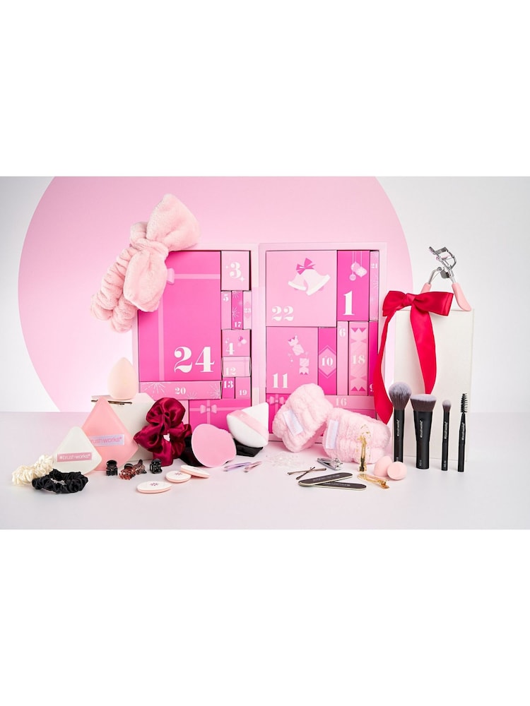 Brush Works Beauty Countdown Advent Calendar (Worth £88) - Image 4 of 4