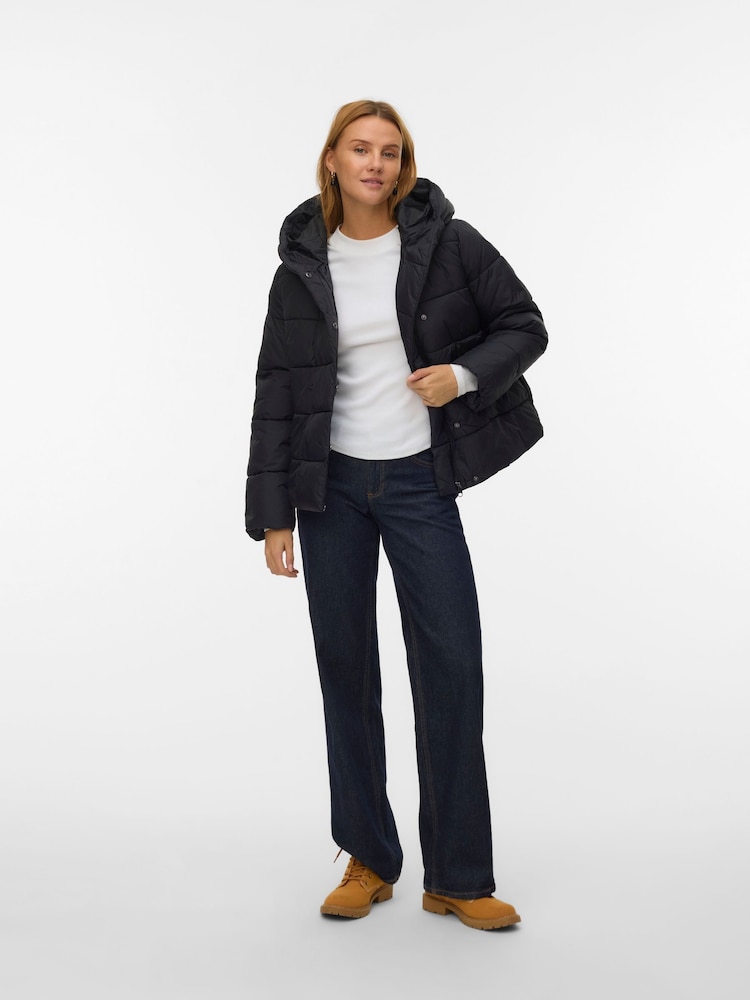 VERO MODA Black Short Padded Jacket - Image 1 of 5 VERO MODA Black Short Padded Jacket - Image 1 of 5