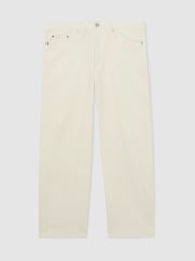 أبيض - Reiss Rubin Monogram Relaxed-Fit Jeans - صورة 2 من 6
