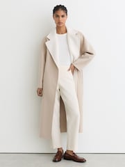 Reiss Cream Rosemary Welt-Pocket Tapered Trousers - Image 1 of 6