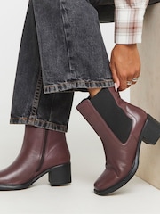 Simply Be Red Wide Fit Block Heel Chelsea Boot - Image 1 of 4