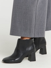 Simply Be Outside Zip Stretch Ankle Boot - Imagen 1 de 4