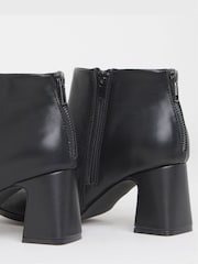 Simply Be Outside Zip Stretch Ankle Boot - Imagen 4 de 4