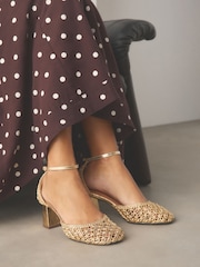 सुन - Forever Comfort® Floral Weave Block Heels - 7मध्ये 1 तस्बिर