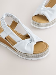 أبيض - Forever Comfort® Open Toe Wedge Sandals With Sparkle Trim - صورة 9 من 11