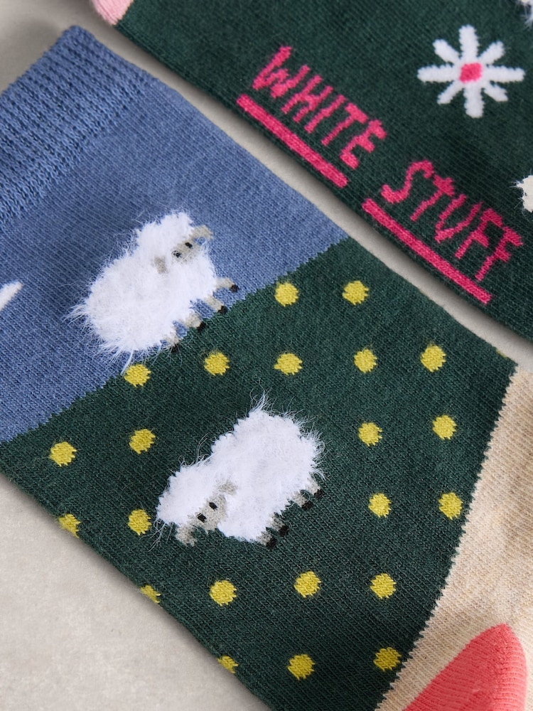 White Stuff Green 2 Pack Fluffy Sheep Socks - Image 2 of 2