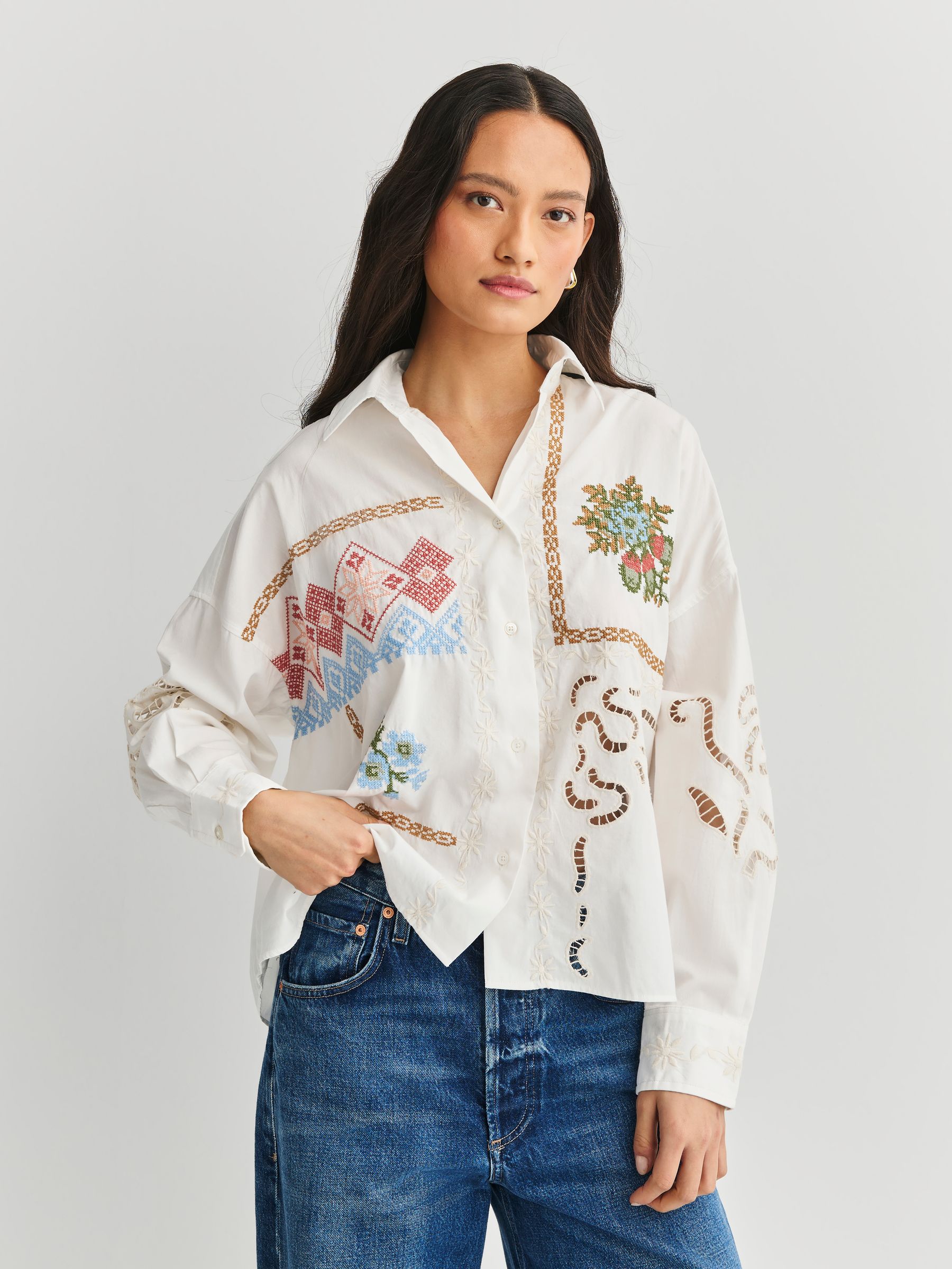 Weekend MaxMara White Fonte Floral Embroidered Cropped Shirt | Seasons