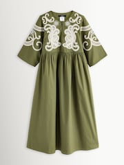 Weekend MaxMara Green Tilde Embroidered Loose Fit Midi Dress - Image 1 of 6