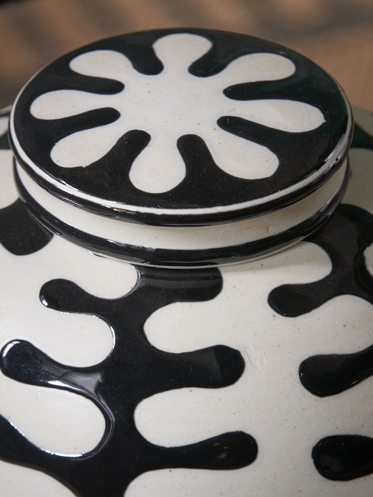 Pacific Black Elkorn Ceramic Coral Design Lidded Ginger Jar - Image 2 of 6