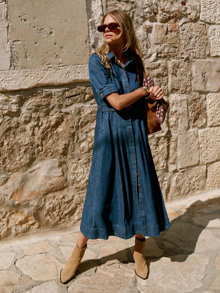 women's sleeveless cotton and linen dress Women's Sleeveless Guayabera Dress in Linen and Cotton Medium / White main image 0