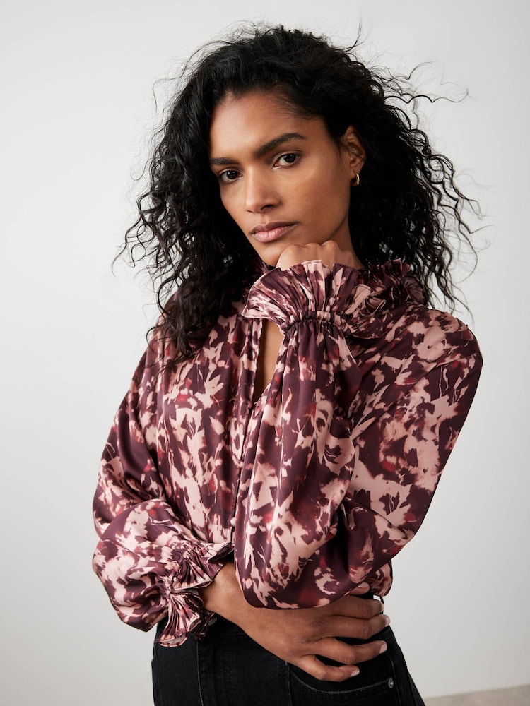 Mint Velvet Red Printed Satin Blouse - Image 2 of 8 Mint Velvet Red Printed Satin Blouse - Image 2 of 8