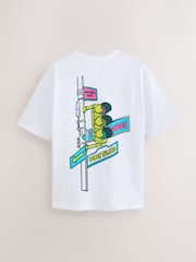 أبيض/أسود/أزرق - قياس انسيابي - حزمة من 3 تيشرتات بطبعة رسم نصي - صورة 3 من 15