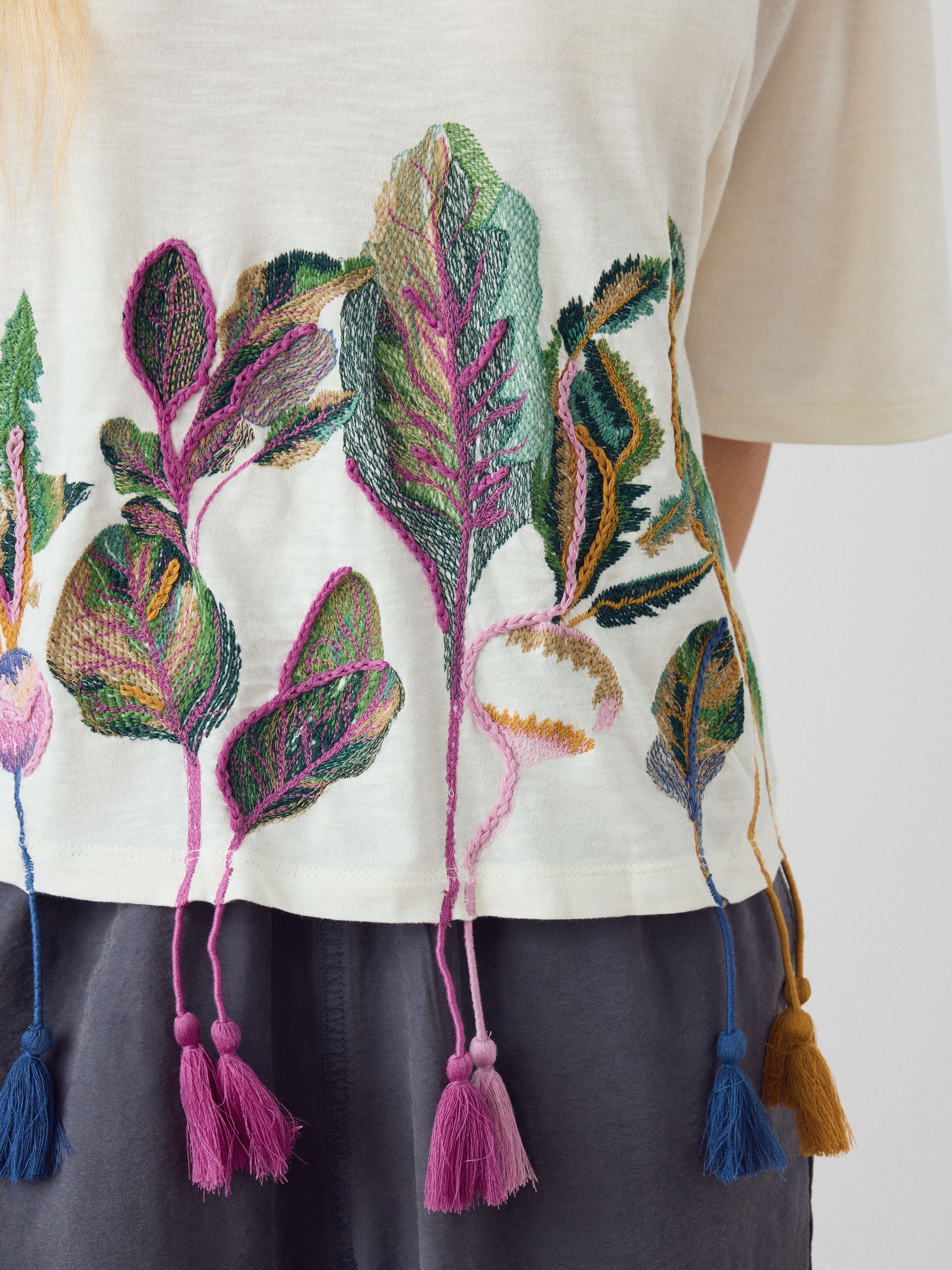 Buy Ecru Graphic Embroidered Vegetable Tassel Short Sleeve T-Shirt