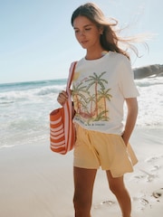 أبيض بيج فاتح - Embroidered Beaded Heavyweight Short Sleeve Crew Neck T-Shirt - صورة 2 من 7