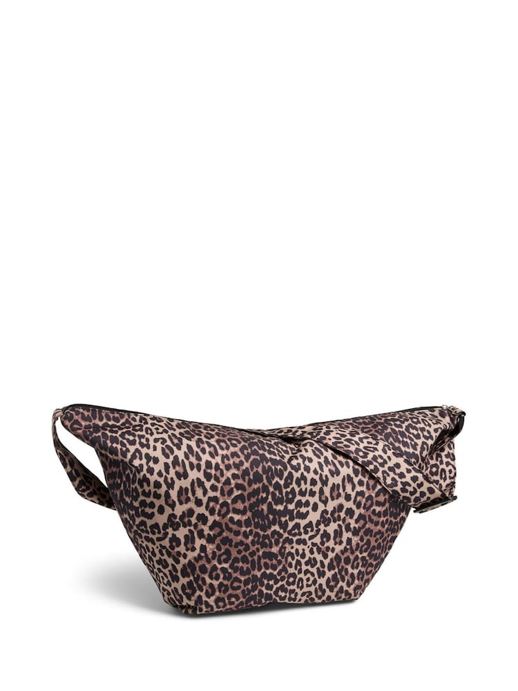 PIECES Animal print Bumbag - Image 2 of 5 PIECES Animal print Bumbag - Image 2 of 5