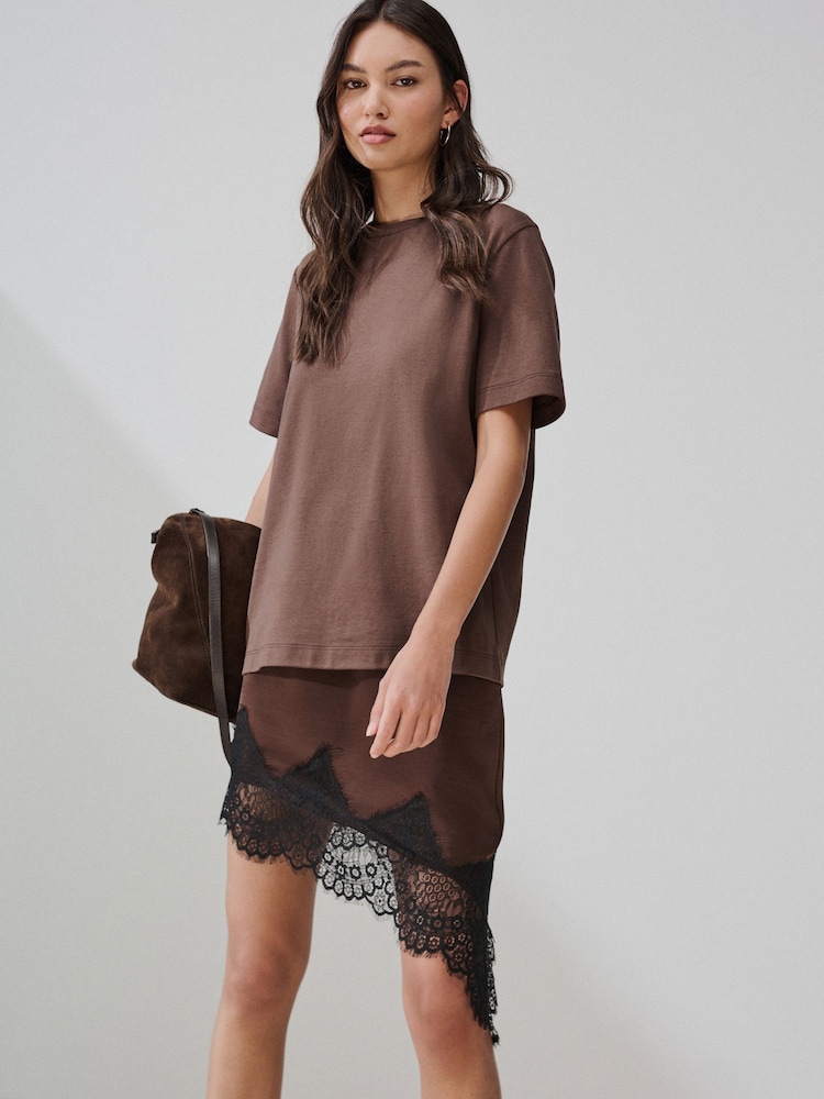 Maro Ciocolată - Asymetric Satin Mini Skirt with Lace Trim - Imaginea 1 din 7