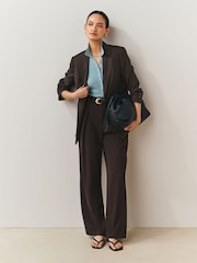 Marrón chocolate - Blazer de lana de botonadura sencilla y sastre - Imagen 2 de 7