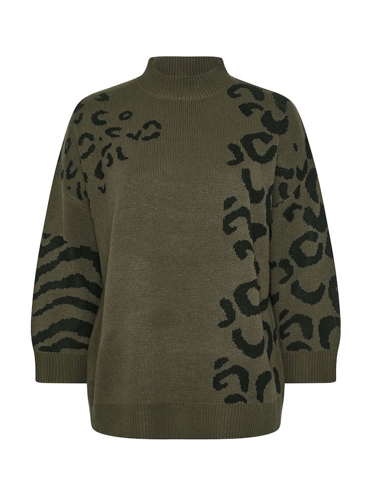 Yours Curve Black Multi Animal Jumper - Image 5 of 5 Yours Curve Black Multi Animal Jumper - Image 5 of 5