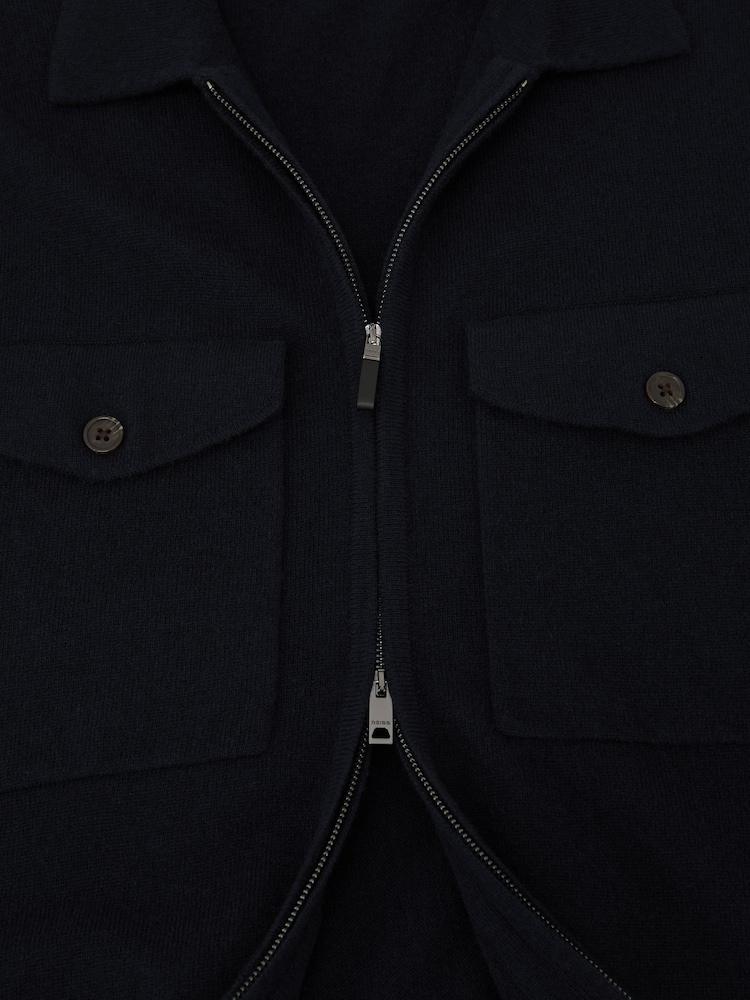 Laivasto - Reiss Dunstall Wool Knitted Zip-Through Overshirt - Kuva 7 / 7