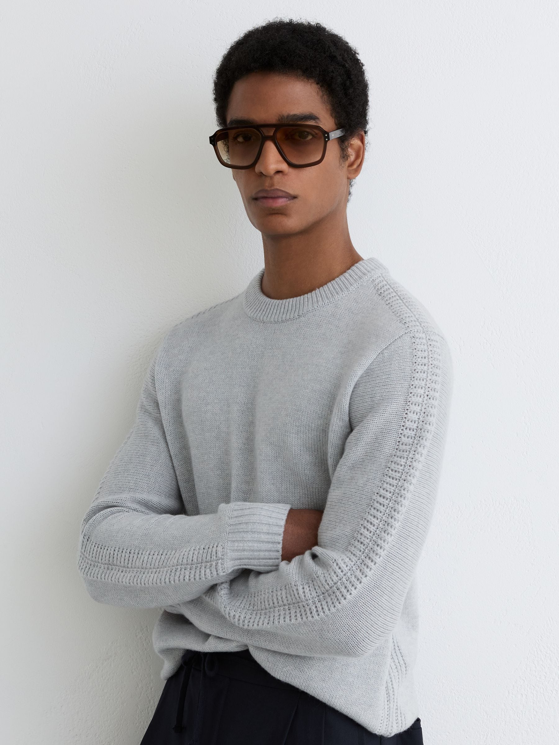 Na.e 【EVER SERIES】Crew Neck Knit グレージュ Buy Reiss Soft Grey Beech Wool-Blend Rib-Detail Crew-Neck Jumper
