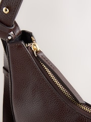 Chocolate Brown Hardware Detail Bucket Bag - Image 3 of 8