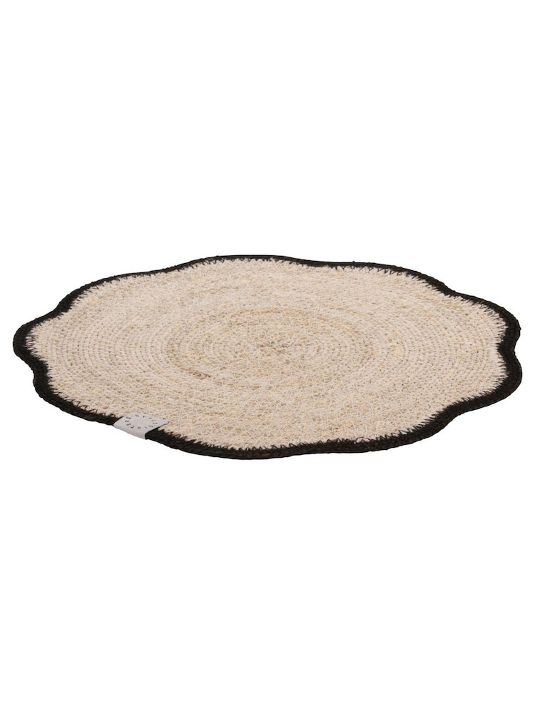 Style Sisters Set of 4 Brown Eagrass Placemats - Image 2 of 2 Style Sisters Set of 4 Brown Eagrass Placemats - Image 2 of 2