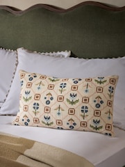 Подушка с цветочным принтом и вышивкой 50 x 50см - Изображение 1 4