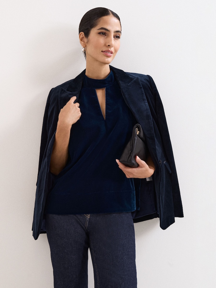 Phase Eight Eilish Velvet Top - صورة 7 من 7