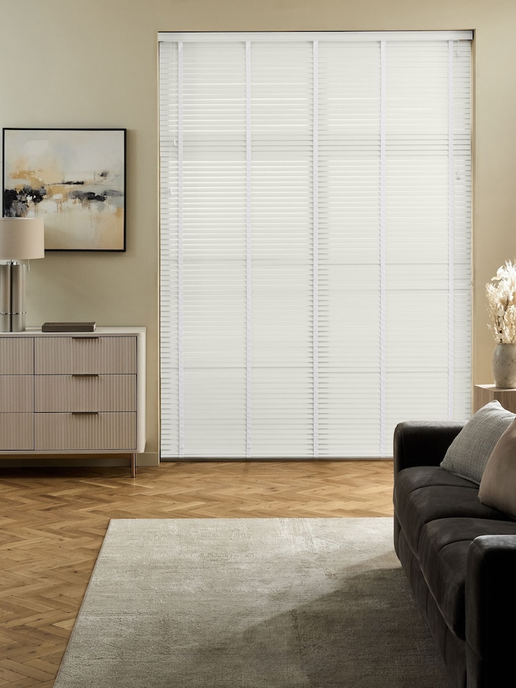 White Polar Made To Measure 35mm Sunwood 25mm Chalk Taped Venetian Blinds - Image 2 of 7 White Polar Made To Measure 35mm Sunwood 25mm Chalk Taped Venetian Blinds - Image 2 of 7