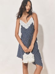 Monochrom - Handtasche mit Satinschleife - Bild 1 von 9