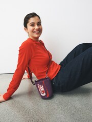 Red Cherry Coke License Beaded Cross Body Bag - Image 4 of 9