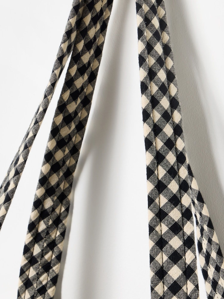 Oliver Bonas Black Gingham Weekend Bag - Image 6 of 6