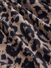 Animal Print Active Sports Jersey Layer Running Shorts with Pockets - Image 7 of 9