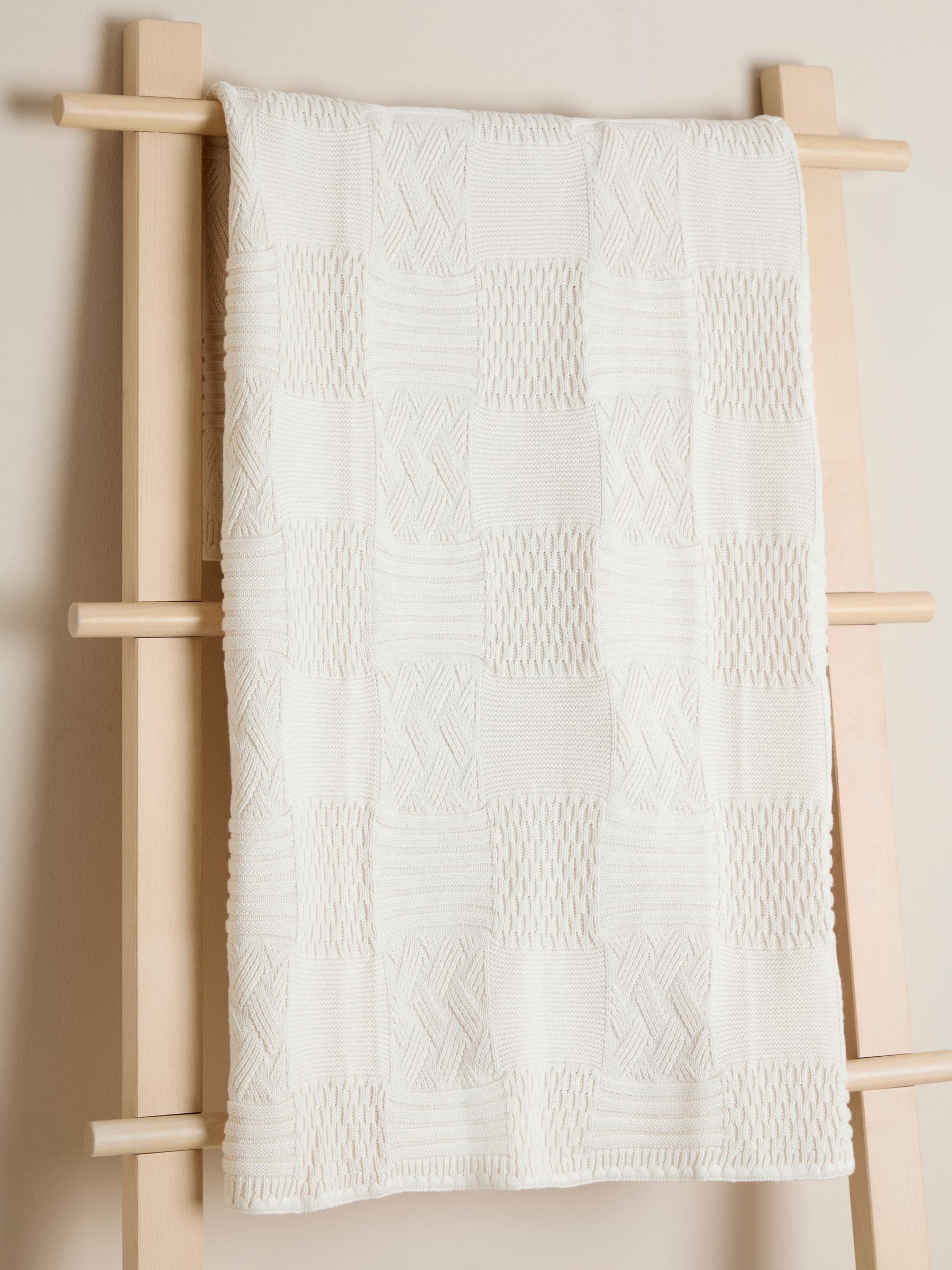 Jojo Maman Bébé Cream Patchwork Knitted Blanket