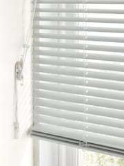 White Lyra Made To Measure 25mm Aluminium Venetian Blinds - Image 4 of 7