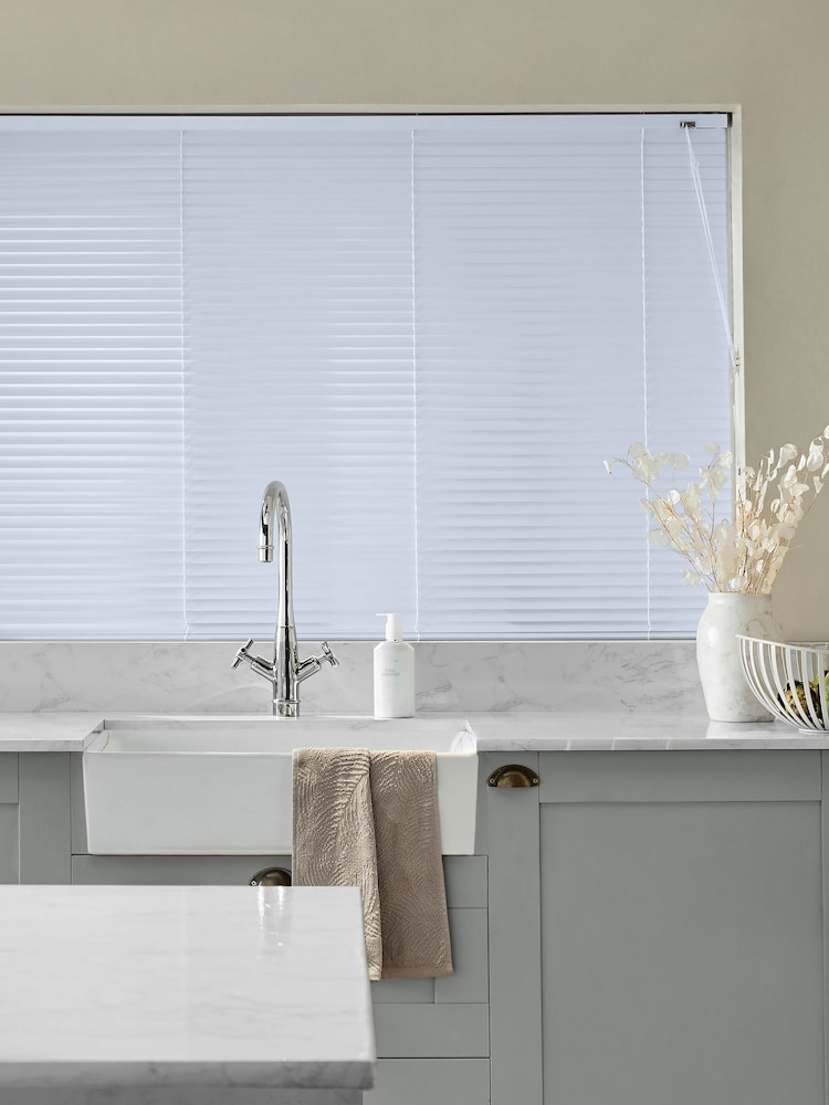 White Truth Made To Measure 25mm Aluminium Venetian Blinds - Image 2 of 7