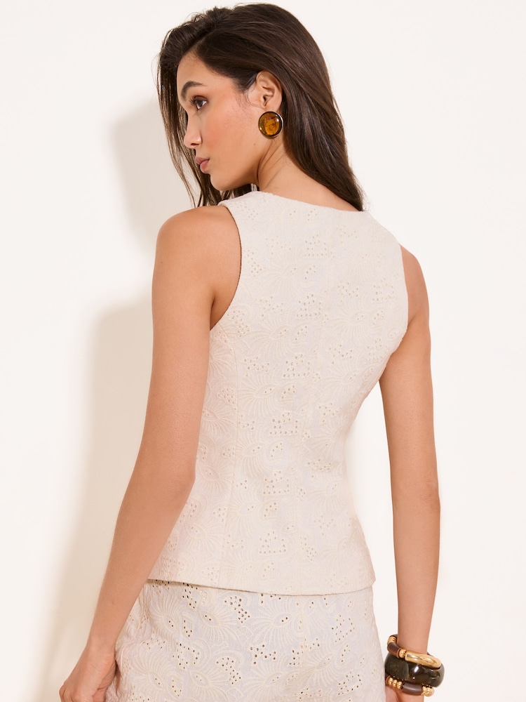 Lipsy White Cream Broderie Waistcoat - Image 2 of 4 Lipsy White Cream Broderie Waistcoat - Image 2 of 4