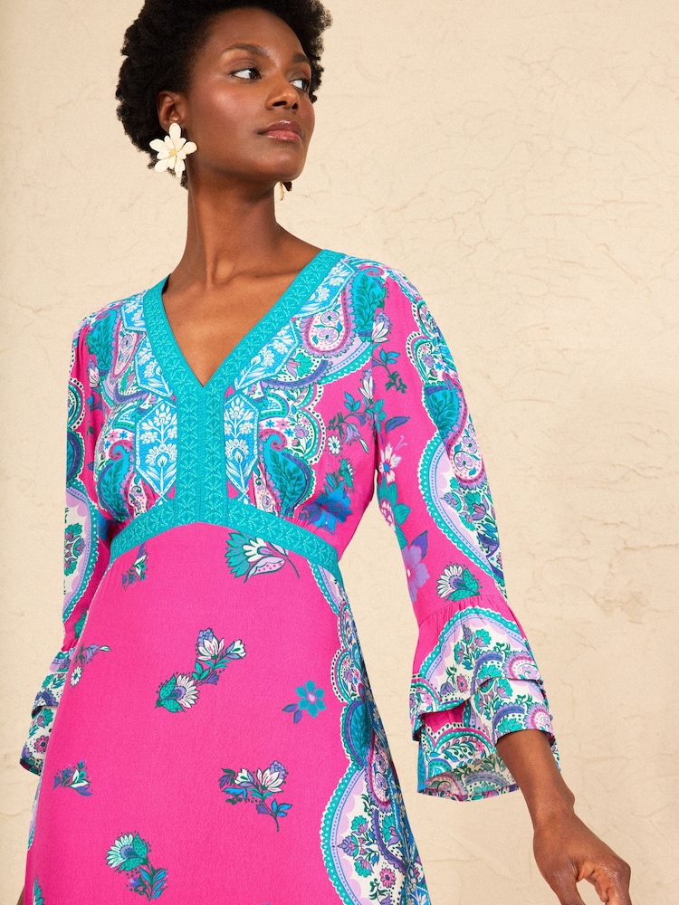 Love & Roses Pink Fluted Sleeve Midi Dress - Image 2 of 4