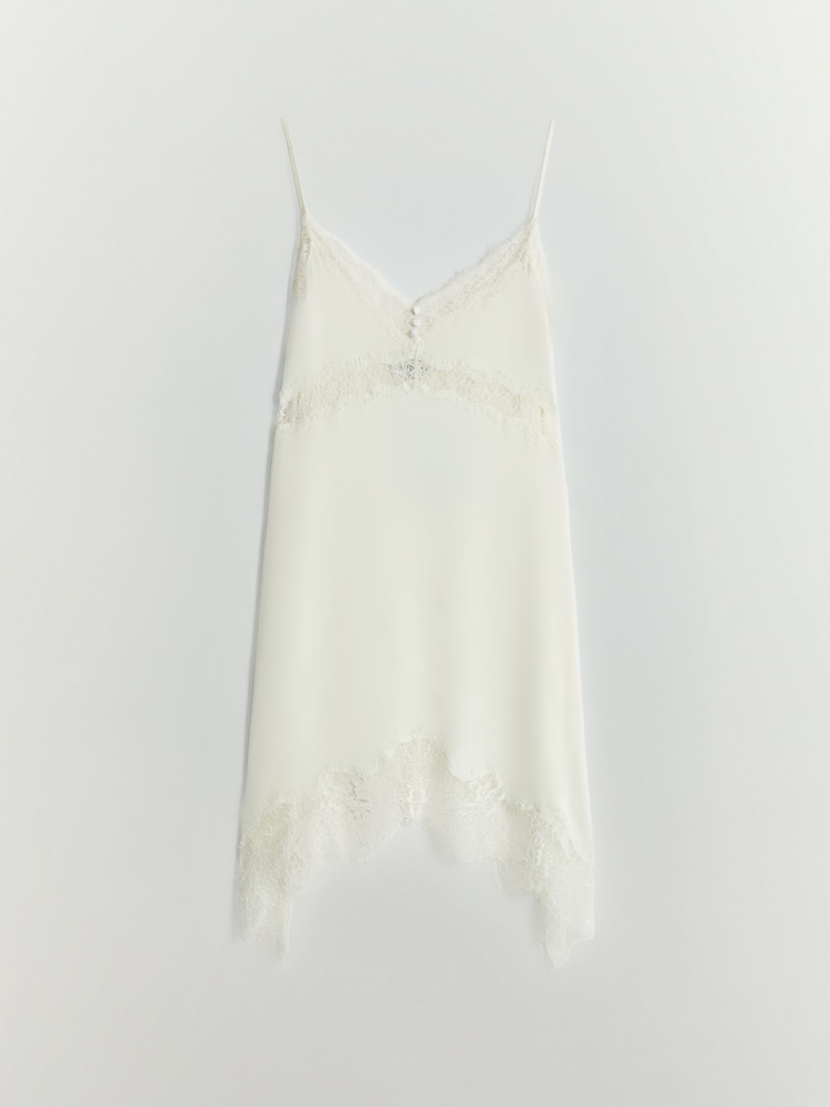 Strappy Lace Mini Dress - 6এর মধ্যে 6 ছবি