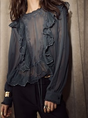 BHOEM Grüne Langarmbluse aus Mesh mit Stickerei und Rüschenbesatz aus Spitze - Bild 2 von 6