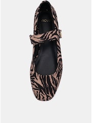 Novo Animal Standard Fit CANDY Mary Jane Stud Flat Shoes - Image 5 of 6