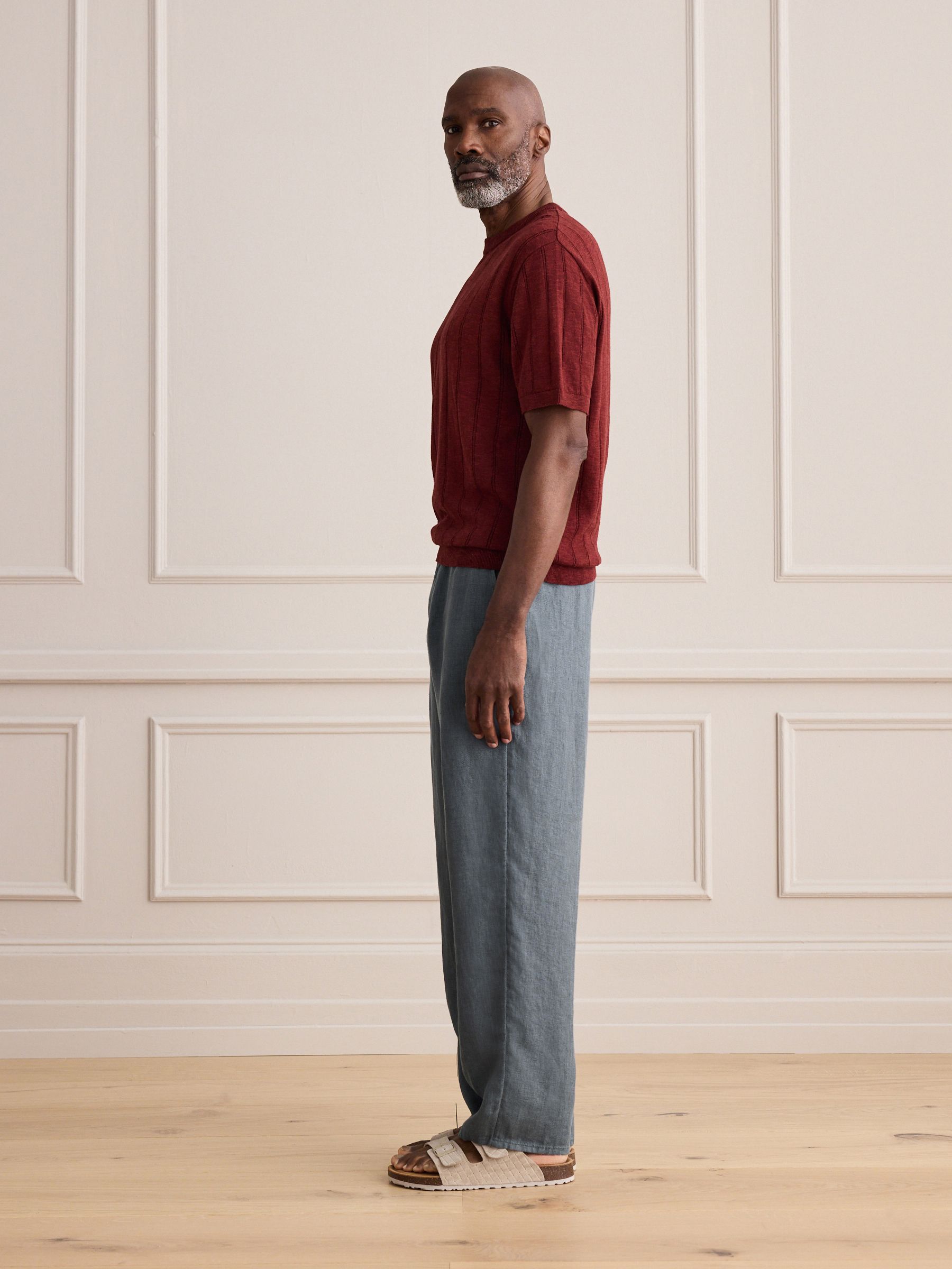 布 Buy Teal Relaxed Fit Signature 100% Linen Textured Trousers With
