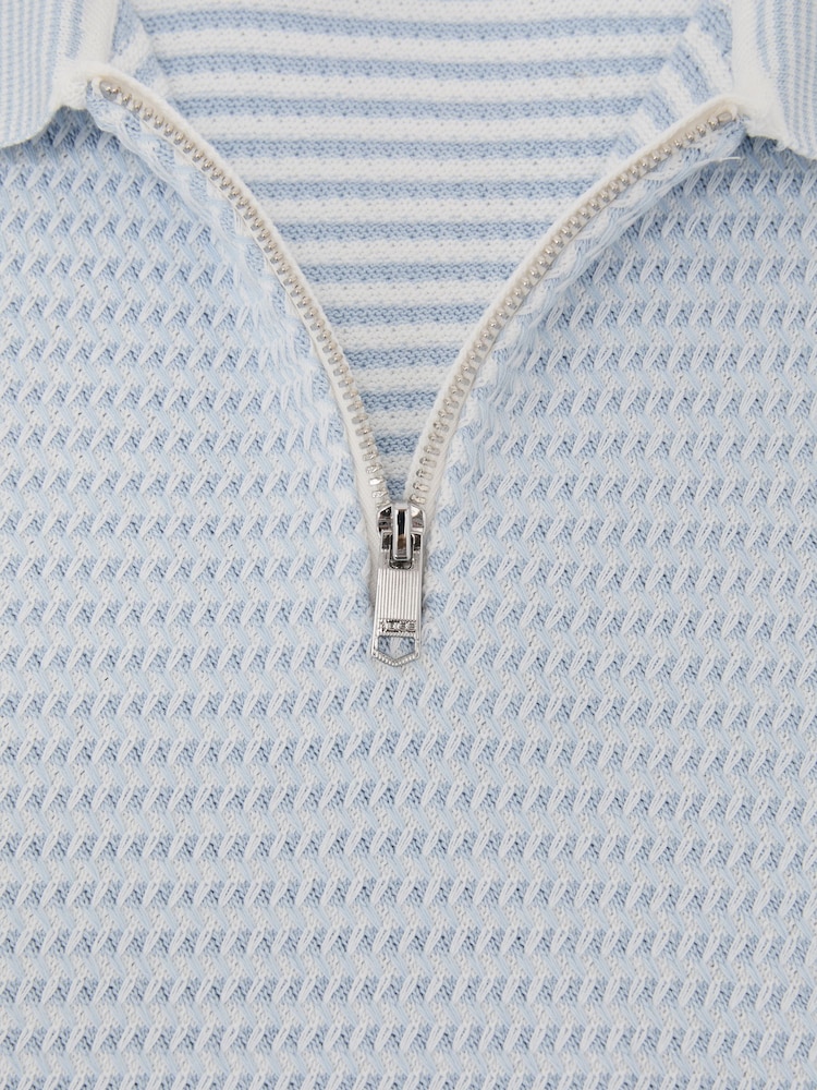 Reiss Ice Blue Brink 9-13 yrs Textured-Knit Half-Zip Polo Shirt - Image 4 of 4
