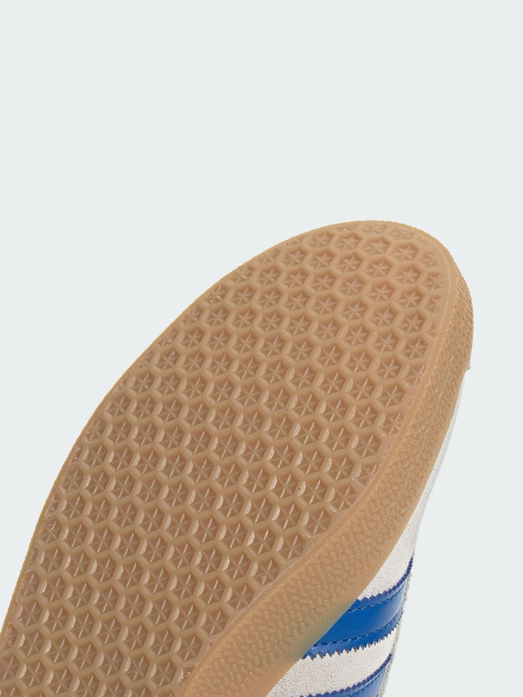 adidas Originals Cream Gazelle Shoes - Image 4 of 4 adidas Originals Cream Gazelle Shoes - Image 4 of 4