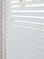 White Matt Made To Measure Perfect Fit 25mm Aluminium Venetian Blinds - Image 6 of 7